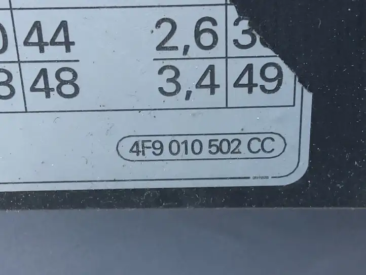 Audi A6 S6 C6 4F (2004 - 2008) 4F9010502CC Крышка топливного бака — фото 4