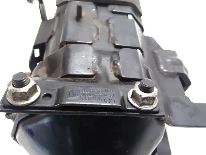 Opel Astra H (2004 - 2009) 13126495 Кронштейн топливного фильтра — фото 4