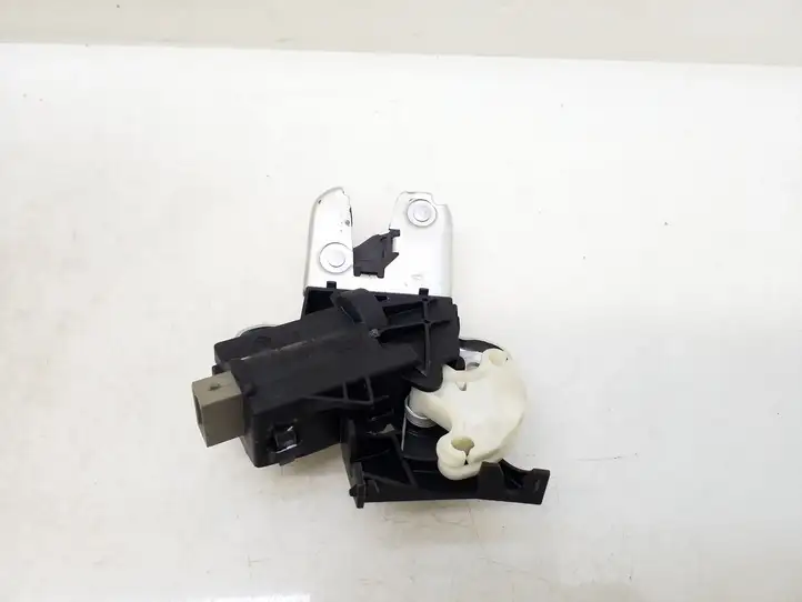 Audi A6 (2004 - 2008)  4F5827505D Замок задней крышки