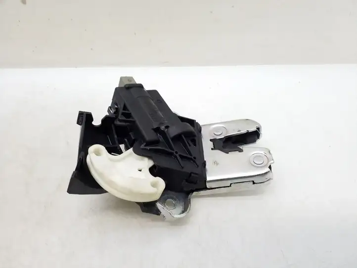 Audi A6 (2004 - 2008)  4F5827505D Замок задней крышки