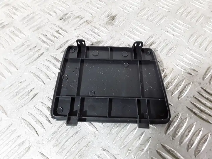 Toyota RAV 4 (XA50) (2018 - ) 6784742060 Обшивка багажника — фото 3