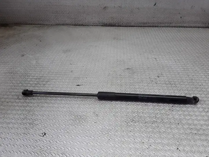 Toyota Yaris (2009 - 2012) 689500D022 Амортизатор крышки багажника — фото 1