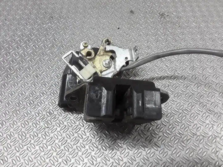 Toyota Corolla Verso E121 (2001 - 2004) 1015283000 Замок крышки багажника — фото 4