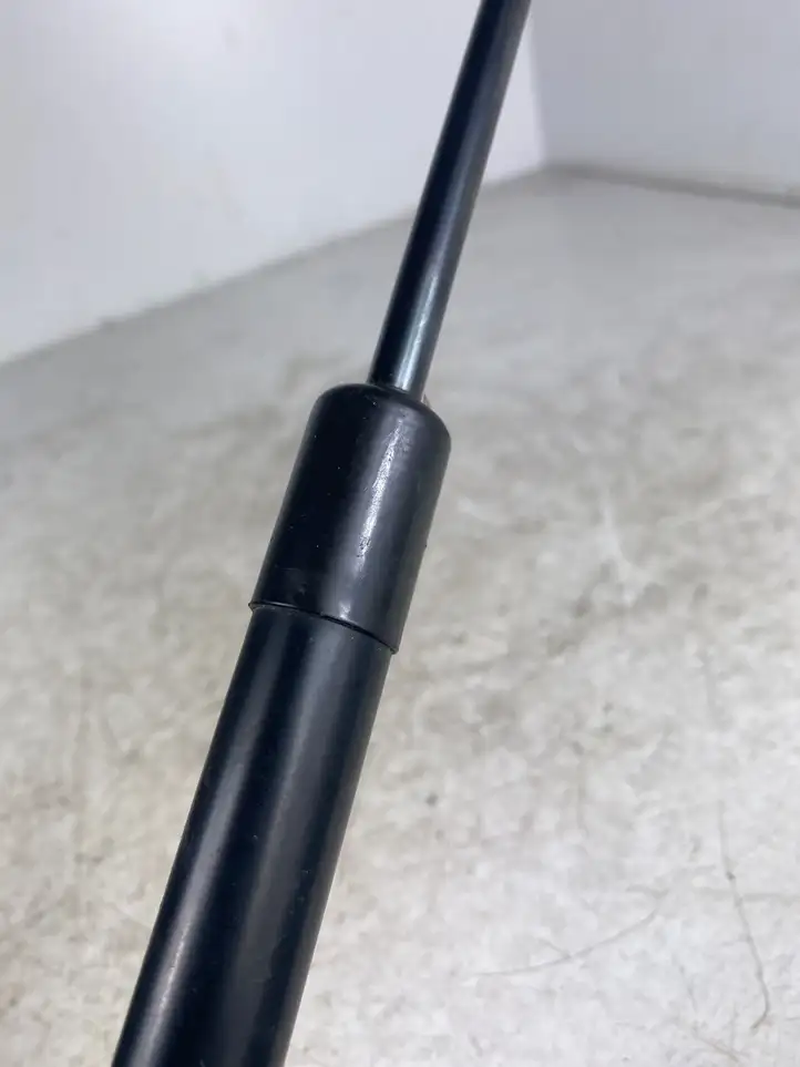 Seat Leon (1P) (2005 - 2012) 1P9827550 Амортизатор крышки багажника — фото 2