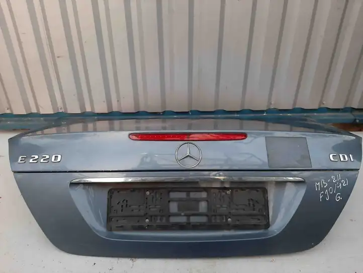 Mercedes-Benz E W211 (2002 - 2009) Крышка багажника — фото 3