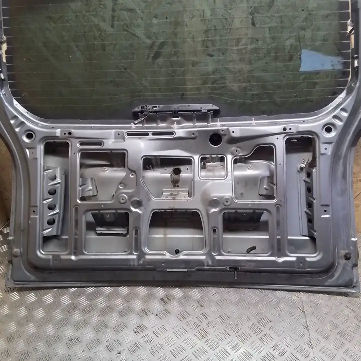 Opel Zafira A (1999 - 2003) Крышка багажника — фото 3