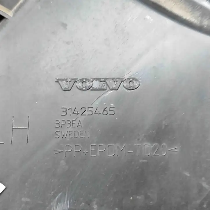 Volvo V60 (2013 - 2018) 31425465 Кронштейн угловой части бампера — фото 6