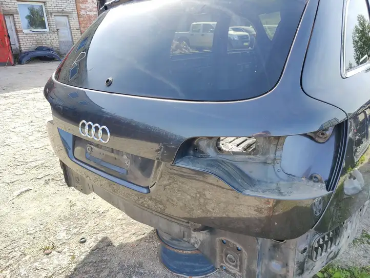 Audi Q7 4L (2005 - 2009) Крышка багажника — фото 2