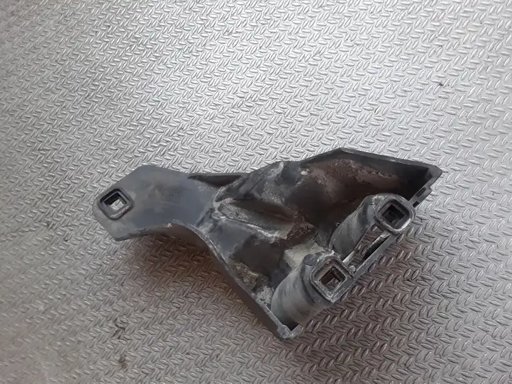 Volvo V70 (2004 - 2007) 08693385 Кронштейн угловой части бампера — фото 1
