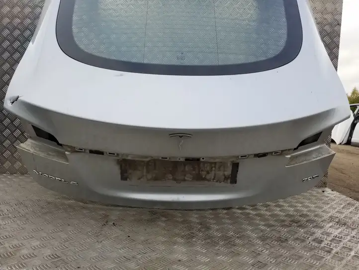 Tesla Model S (2016 - 2021) Крышка багажника — фото 3
