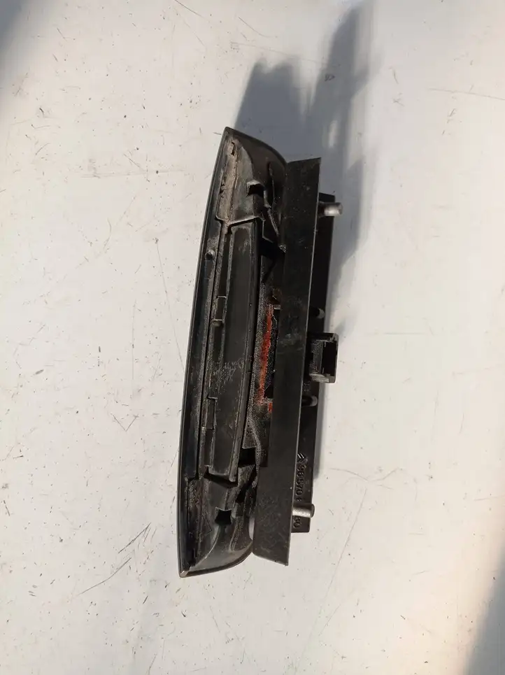Citroen C5 (2004 - 2008) 9657068180 Ручка крышки багажника — фото 2