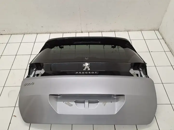 Peugeot 5008 II (2020 - ) 9814790977 Крышка багажника — фото 9