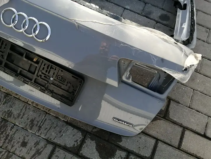 Audi A6 C7 (2014 - 2018) Крышка багажника — фото 3
