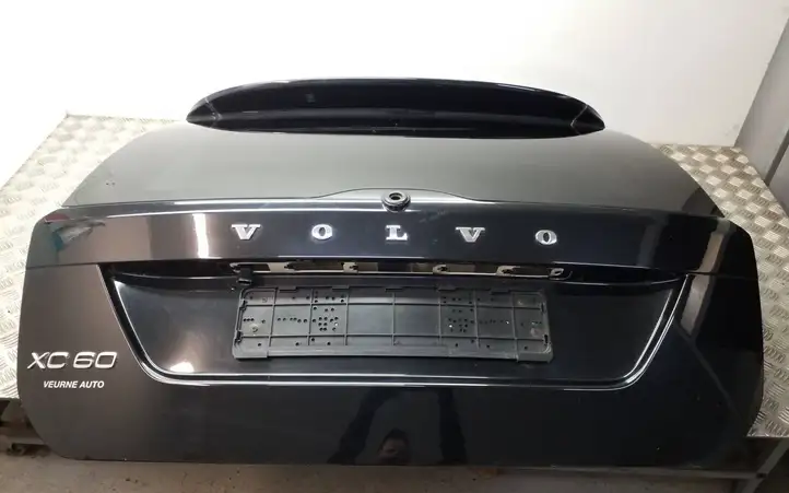 Volvo XC60 (2008 - 2013) Крышка багажника — фото 11