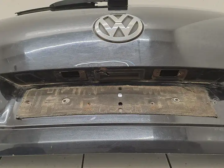 Volkswagen Touareg I (2002 - 2010) 7L6827219 Крышка багажника — фото 39