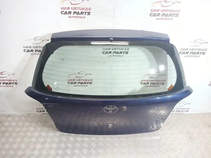 Toyota Yaris (2003 - 2005) Крышка багажника — фото 1