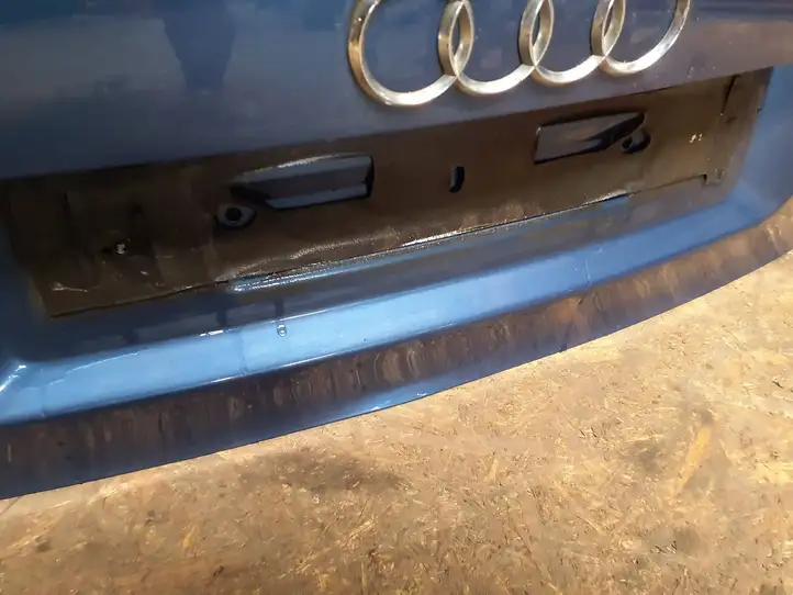 Audi A3/S3 8P (2004 - 2008) Крышка багажника — фото 3