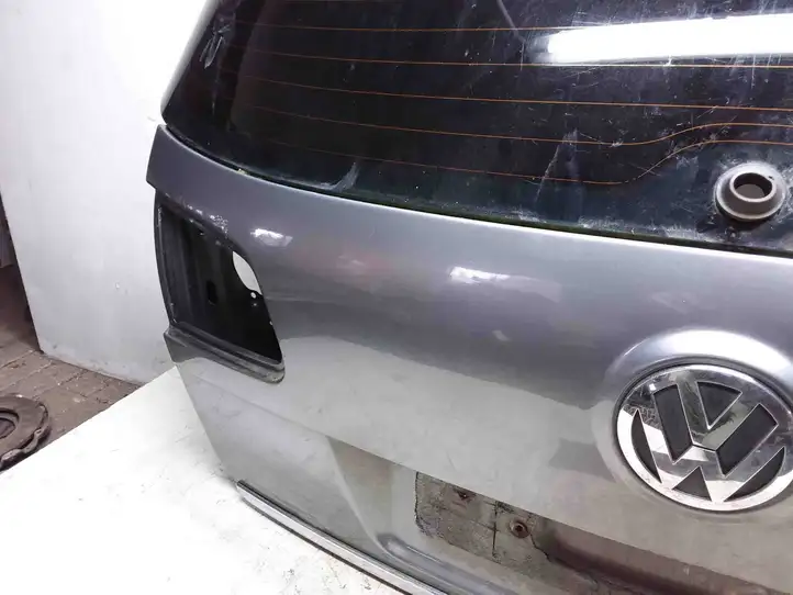 Volkswagen PASSAT B6 (2005 - 2010) Крышка багажника — фото 4