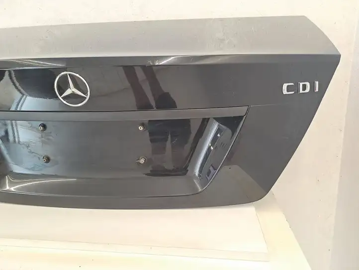 Mercedes-Benz C W204 (2007 - 2014) Крышка багажника — фото 16