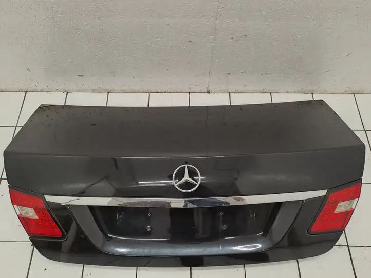 Mercedes-Benz E W212 (2009 - 2016) Крышка багажника — фото 24