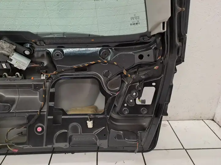 Mercedes-Benz E W212 (2009 - 2016) R2127420010 Крышка багажника — фото 7