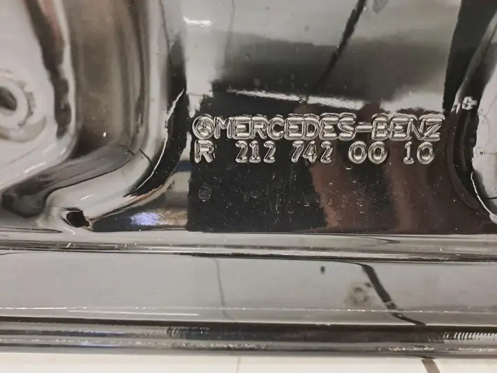 Mercedes-Benz E W212 (2009 - 2016) R2127420010 Крышка багажника — фото 12
