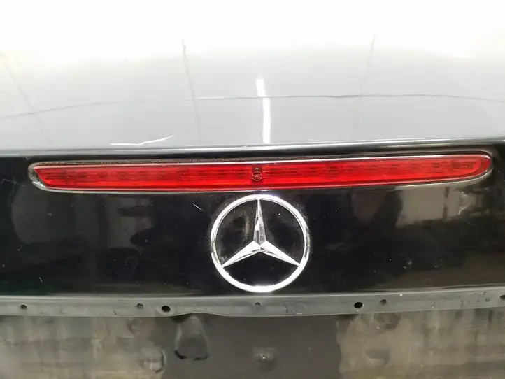 Mercedes-Benz E W211 (2002 - 2009) Крышка багажника — фото 2