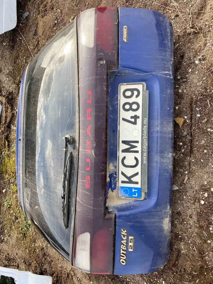 Subaru Outback (1998 - 2003) Крышка багажника — фото 2