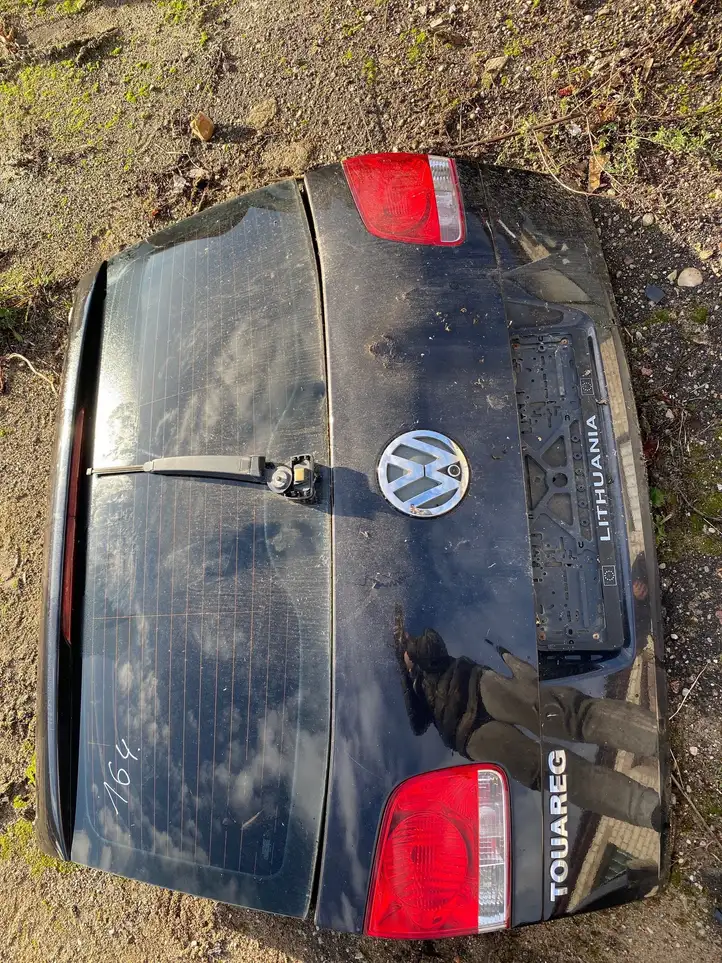 Volkswagen Touareg I (2002 - 2010) Крышка багажника — фото 1