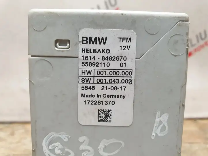 BMW 5 G30 G31 (2016 - ) 8482670 Блок управления топливным насосом — фото 3