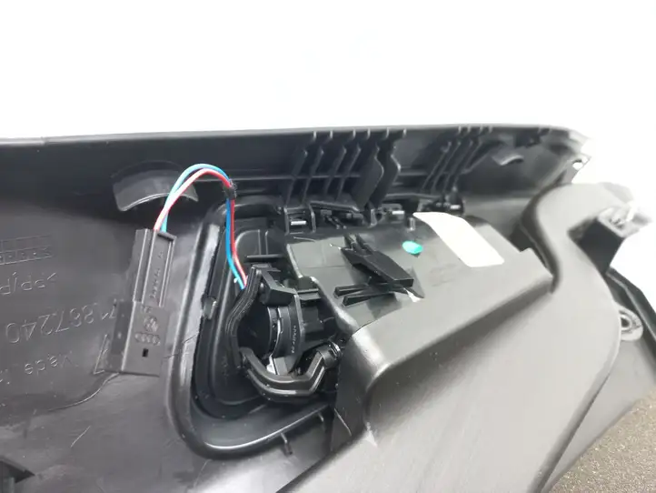 Porsche Panamera (971) (2016 - 2020) 971867240 Нижняя обшивка стойки B — фото 15