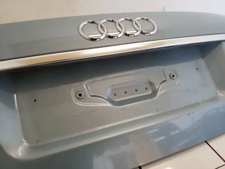 Audi A6 S6 C6 4F (2004 - 2008) 4F5827755 Крышка багажника — фото 6