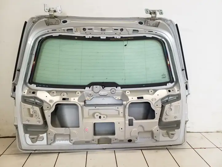 Mercedes-Benz E W212 (2009 - 2016) A2127400010 Крышка багажника — фото 2