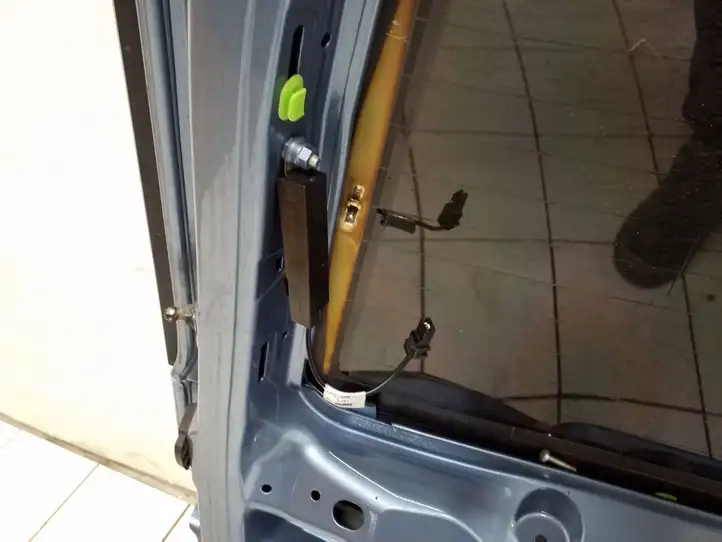 Mercedes-Benz E W212 (2009 - 2016) R2127420010 Крышка багажника — фото 3