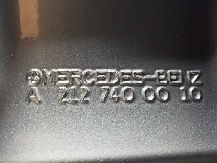 Mercedes-Benz E W212 (2009 - 2016) R2127420010 Крышка багажника — фото 7