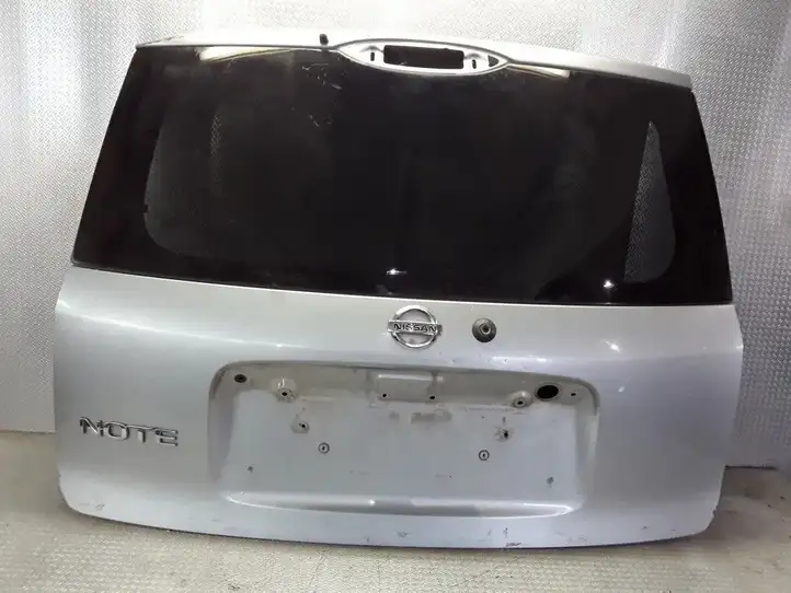 Nissan Note (E11) (2006 - 2014) Крышка багажника — фото 1