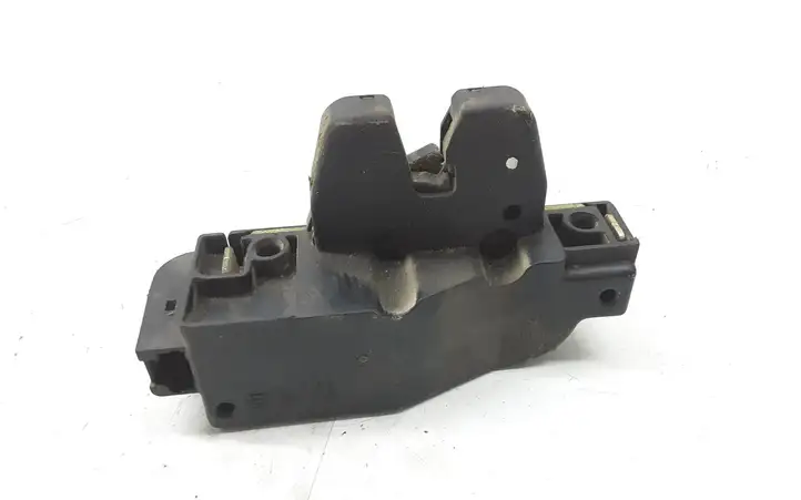 Citroen Xsara Picasso (1999 - 2012) 9633089280 Замок крышки багажника — фото 2