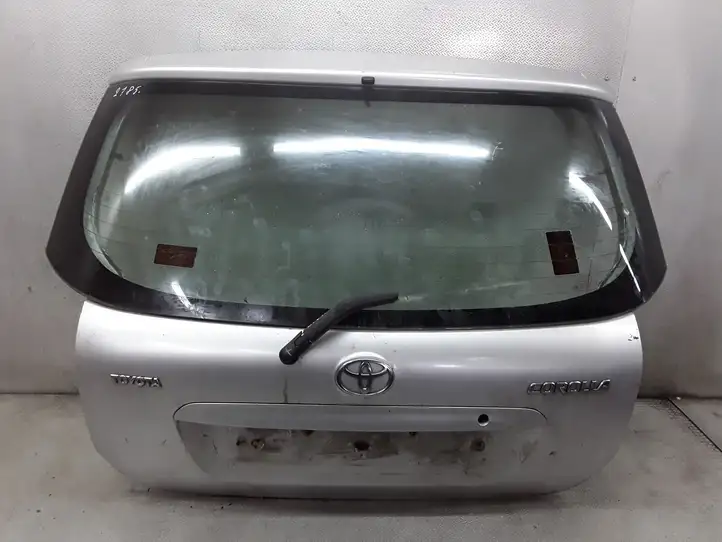 Toyota Corolla E120 E130 (2004 - 2007) Крышка багажника — фото 1