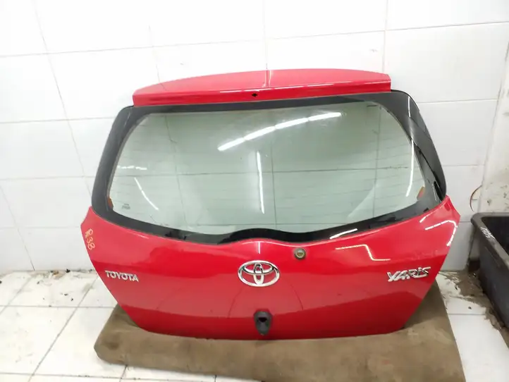 Toyota Yaris (2005 - 2009) AS2 Крышка багажника — фото 1