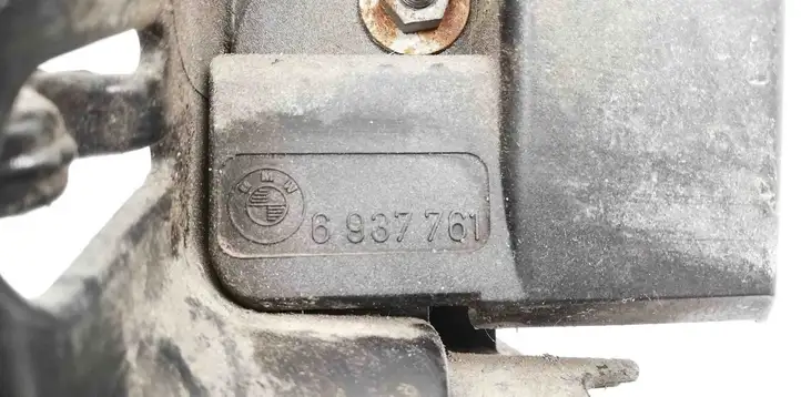 BMW 6 E63 E64 (2002 - 2010) 6937761 Кронштейн угловой части бампера — фото 5