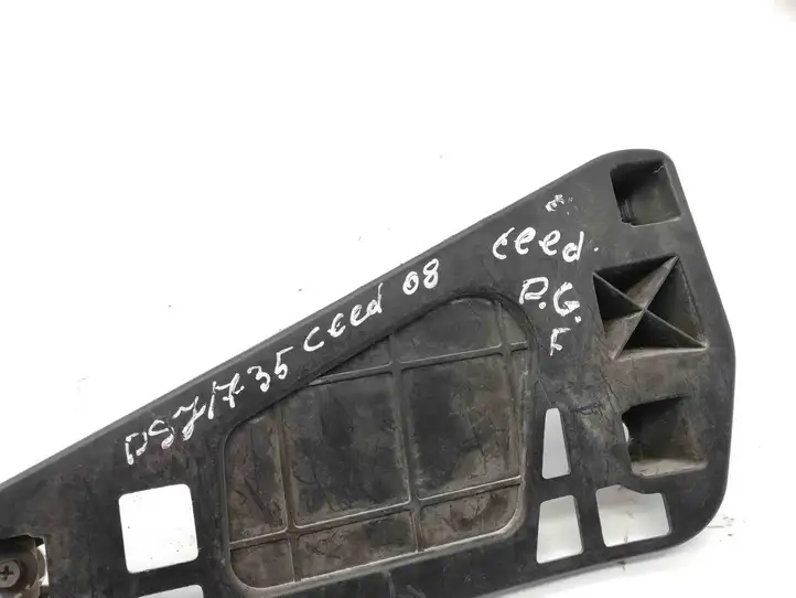 Kia Ceed (2006 - 2010) 866241H100 Кронштейн угловой части бампера — фото 2