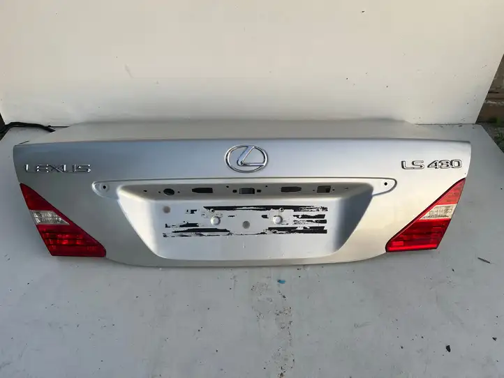Lexus LS 430 (2003 - 2006) Крышка багажника — фото 1