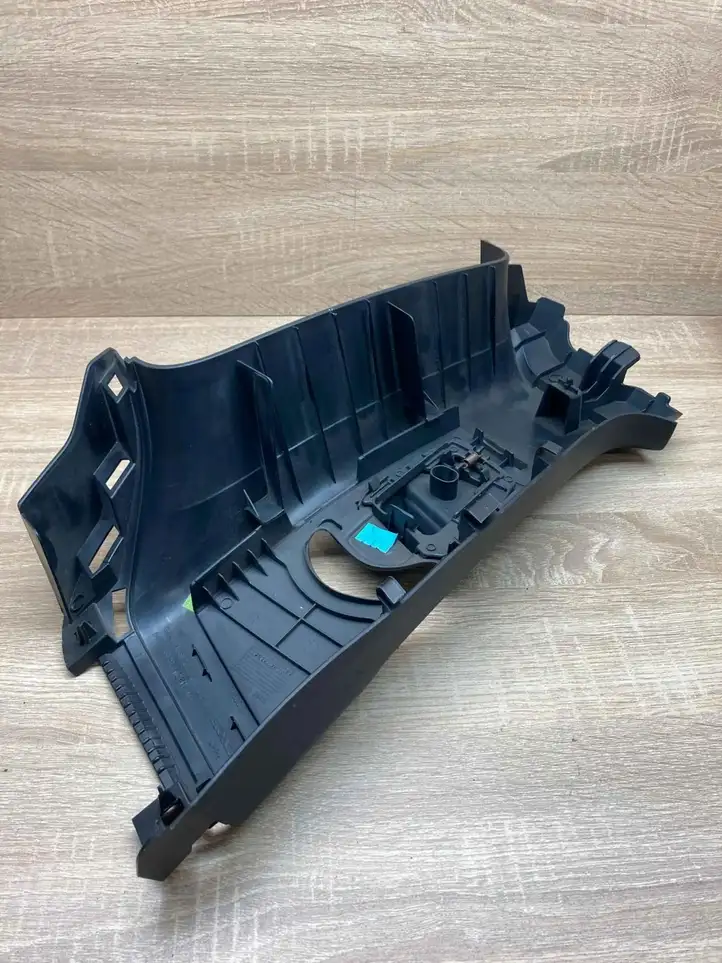 Honda Civic (2006 - 2011) 84111SMRE021M1 Верхняя обшивка стойки B — фото 2