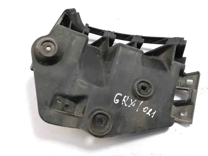 Audi A3/S3 8P (2004 - 2008) 8P4807393 Кронштейн угловой части бампера — фото 1