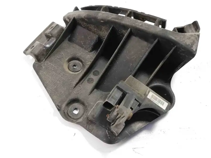 Audi A3/S3 8P (2004 - 2008) 8P4807393 Кронштейн угловой части бампера — фото 2