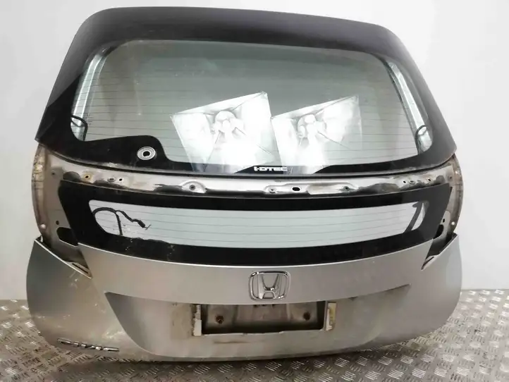 Honda Civic IX (2011 - 2017) Крышка багажника — фото 3