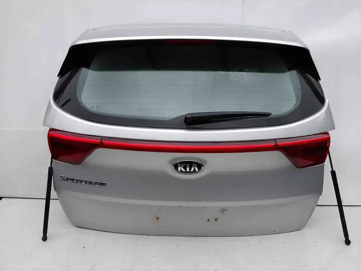 Kia Sportage (2014 - 2016) Крышка багажника — фото 1