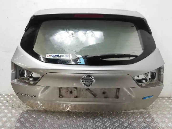 Nissan Qashqai (2013 - 2017) Крышка багажника — фото 1