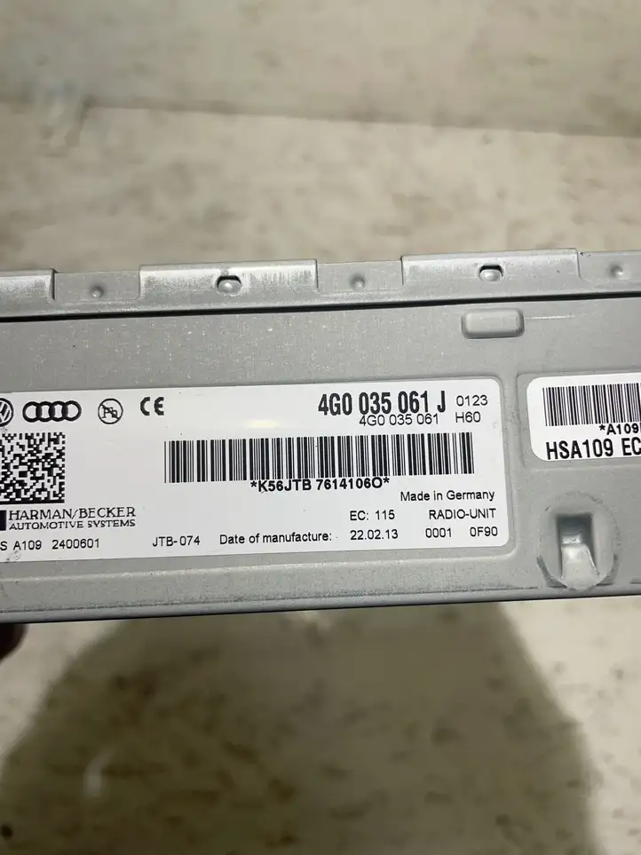 Audi A5 8T 8F (2011 - 2016) 4G0035061J Магнитола / мультимедийная система — фото 3