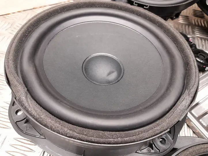 Audi A3/S3 8Y (2020 - ) 8Y0035465A Усилитель звука — фото 3